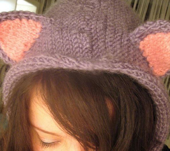 chapeau avec des oreilles de chat photo